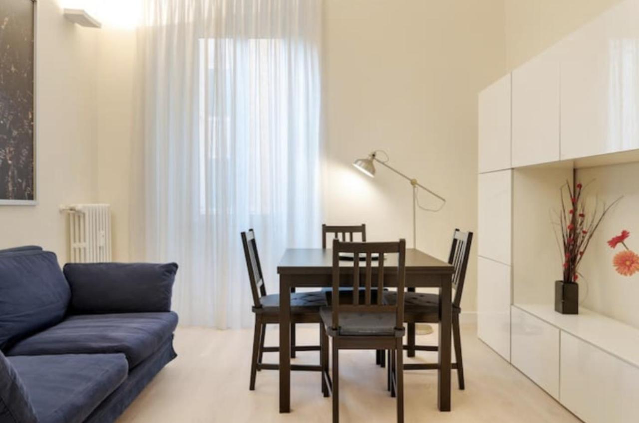 Sunny Flat In Elegant Building Close To Colosseum Rom Exterior foto