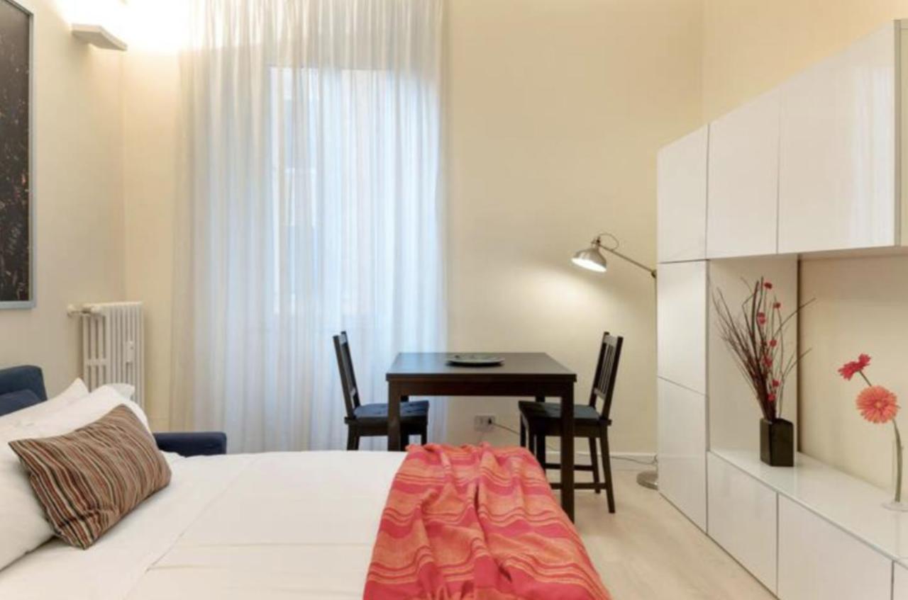 Sunny Flat In Elegant Building Close To Colosseum Rom Exterior foto