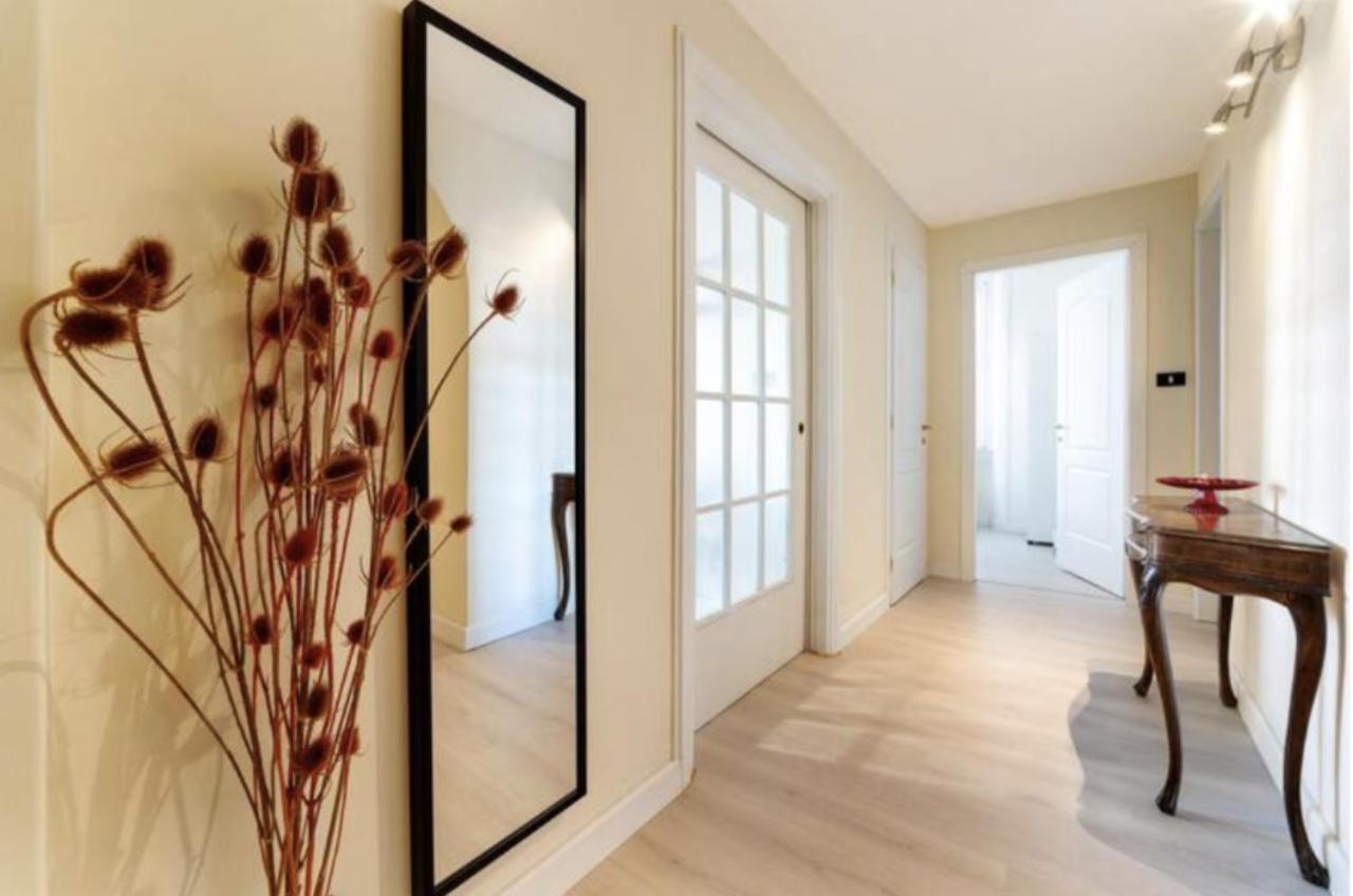 Sunny Flat In Elegant Building Close To Colosseum Rom Exterior foto