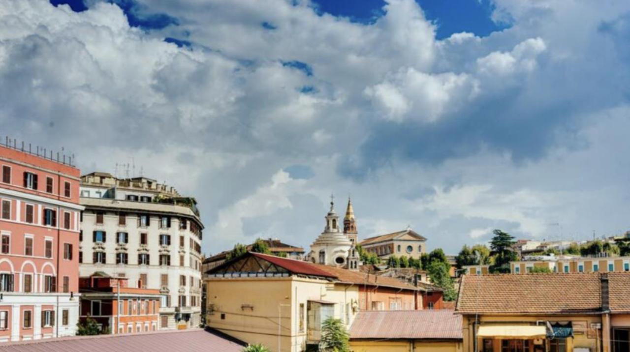 Sunny Flat In Elegant Building Close To Colosseum Rom Exterior foto